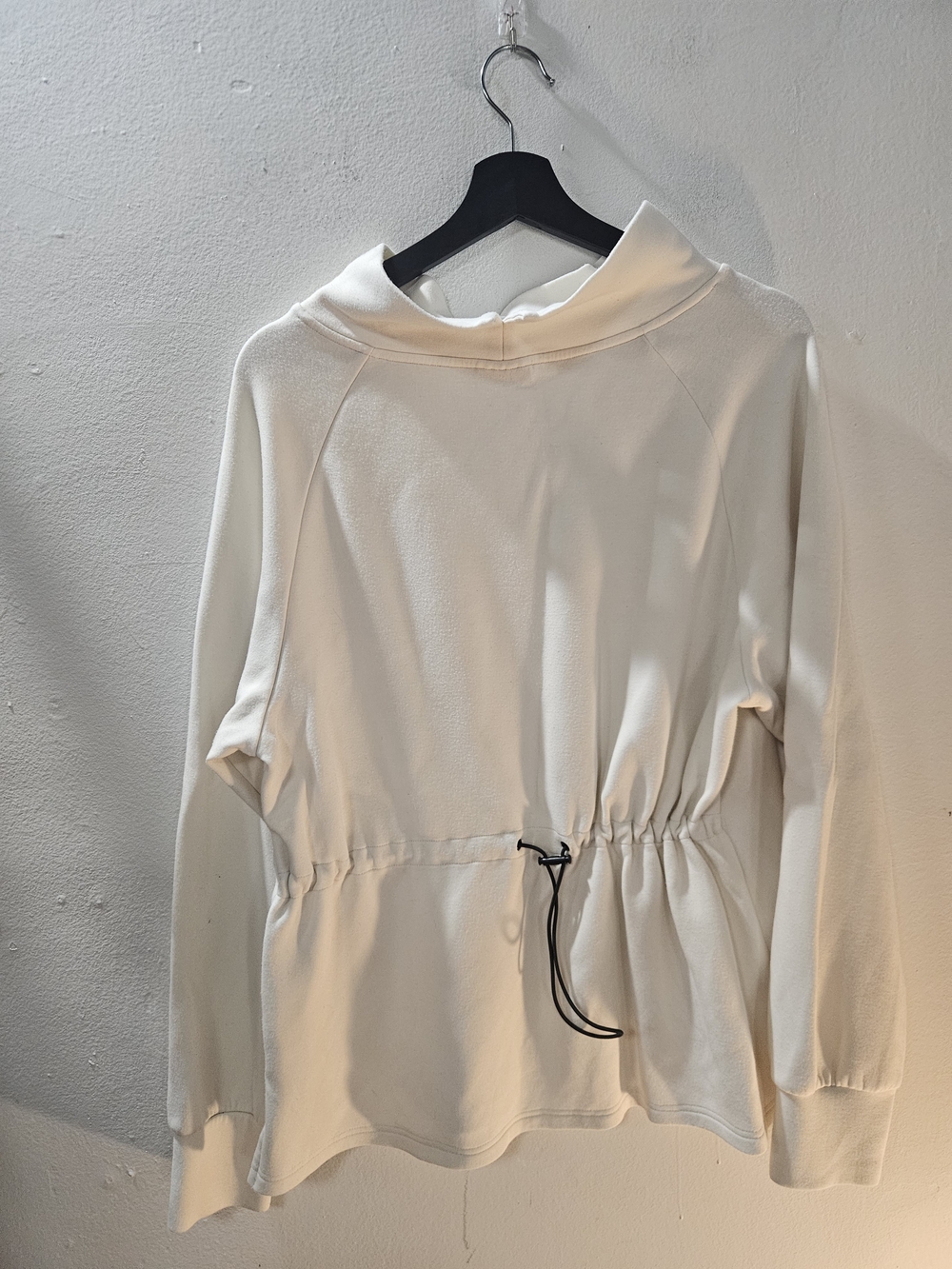 Varley Arcola Mock Neck Sweatshirt - Picture 5 of 7